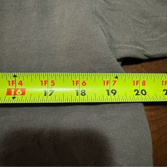 The North Face Tee TNF T-shirt Men’s Size Medium Gray And Red Graphic Print Tee - Picture 6 of 11